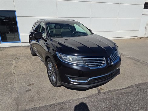 Used 2017 Lincoln MKX Reserve w/ Lincoln MKX Climate Package image 2