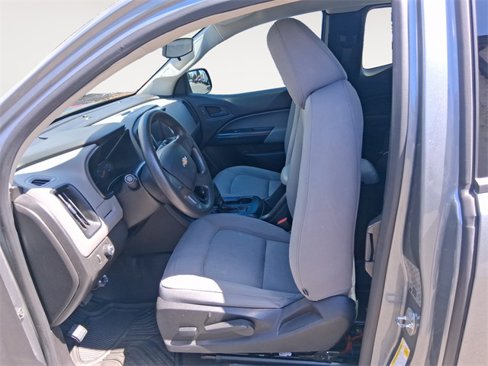 Used 2018 Chevrolet Colorado W/T image 9