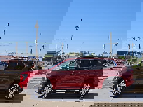 New 2025 GMC Acadia Elevation w/ Elevation Premium Package image 2
