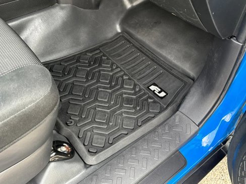 Used 2007 Toyota FJ Cruiser 4WD image 33