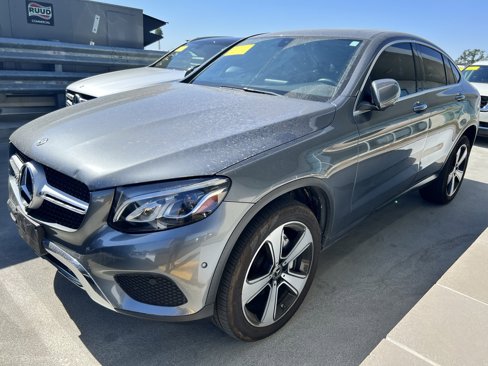 Used 2018 Mercedes-Benz GLC 300 4MATIC Coupe image 2