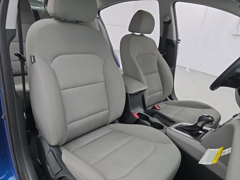 Used 2018 Hyundai Elantra SE w/ SE Connectivity Package 04 image 10