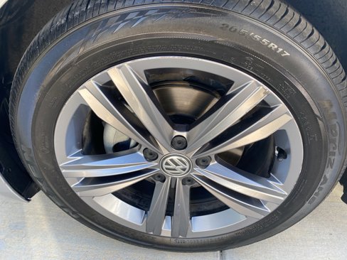 Certified 2021 Volkswagen Jetta R-Line w/ R-Line Cold Weather Package image 31