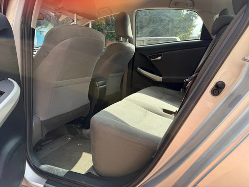Used 2014 Toyota Prius One image 19
