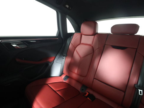 New 2025 Porsche Macan image 15
