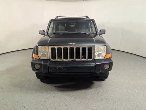 Used 2007 Jeep Commander Sport image 2