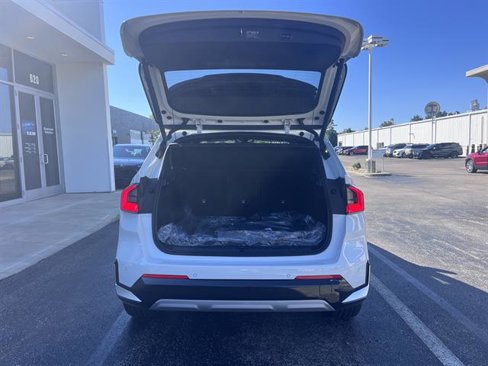 New 2025 BMW X1 xDrive28i w/ Technology Package image 5