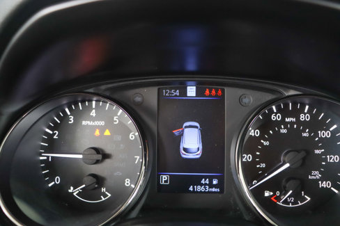 Used 2020 Nissan Rogue Sport SL image 15