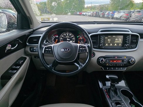 Used 2020 Kia Sorento EX image 21