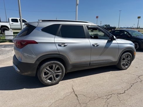 Certified 2023 Kia Seltos S w/ Navigation Package image 15