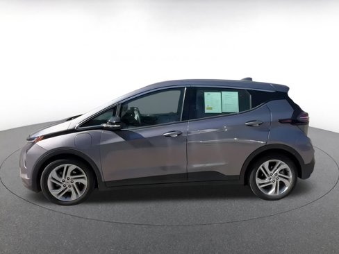 Used 2023 Chevrolet Bolt LT w/ Driver Confidence Package image 9