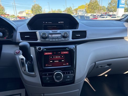 Used 2015 Honda Odyssey EX image 17