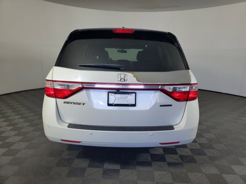 Used 2013 Honda Odyssey Touring Elite image 5