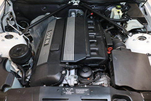 Used 2004 BMW Z4 2.5i image 9