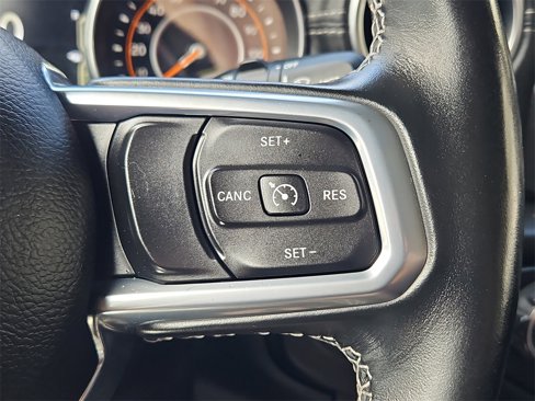 Used 2021 Jeep Wrangler Unlimited Sahara w/ Dual Top Group image 28