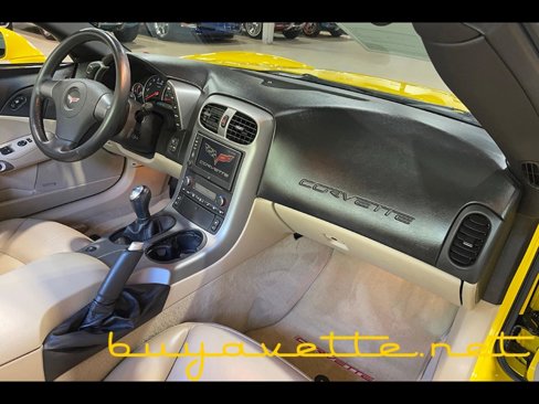 Used 2006 Chevrolet Corvette Convertible w/ Preferred Equipment Group image 18