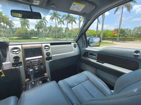 Used 2013 Ford F150 Lariat w/ Lariat Chrome Pkg image 17