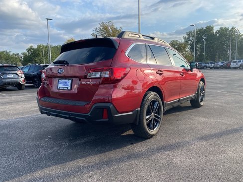 Used 2018 Subaru Outback 2.5i Limited image 7
