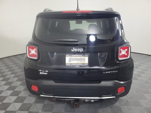 Used 2015 Jeep Renegade Limited image 9