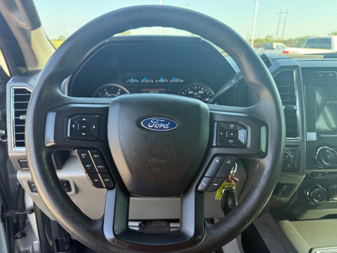 Used 2017 Ford F250 XLT w/ XLT Premium Package image 21