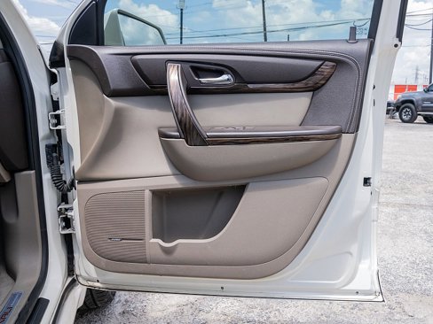 Used 2014 GMC Acadia Denali image 15