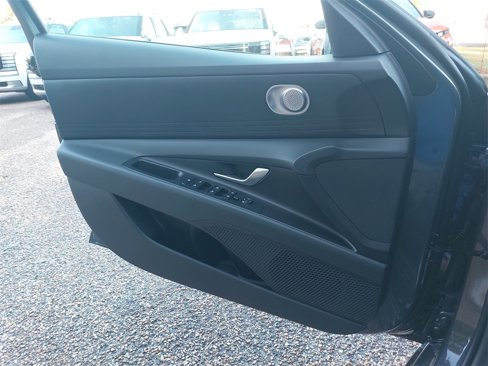 New 2025 Hyundai Elantra Blue image 25