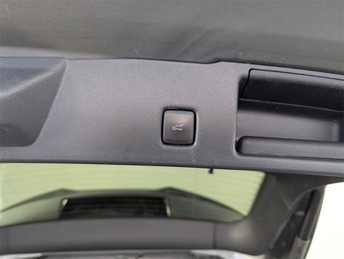 Used 2024 Ford Escape ST-Line image 32