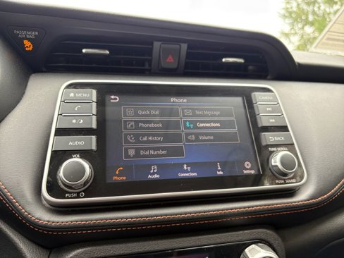 Used 2020 Nissan Kicks SR image 16