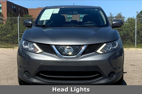 Used 2018 Nissan Rogue Sport S w/ S Appearance Package image 2
