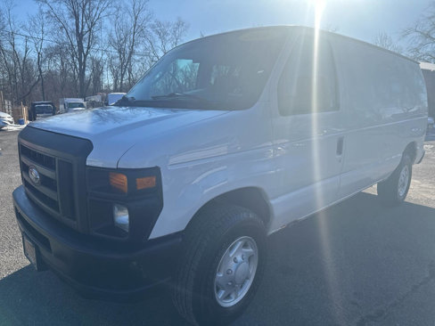Used 2008 Ford E-250 and Econoline 250 image 3