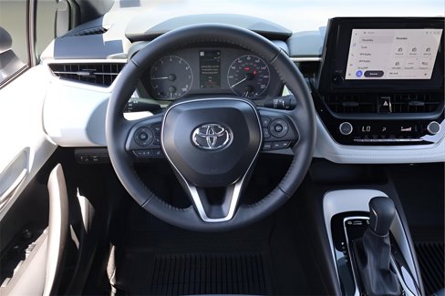 Certified 2025 Toyota Corolla SE image 17