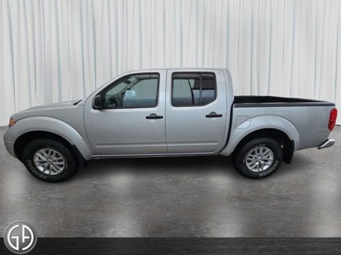 Used 2019 Nissan Frontier SV image 8