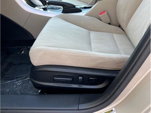 Used 2014 Honda Accord EX image 6