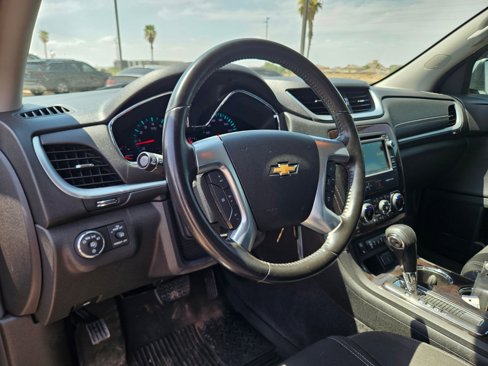 Used 2015 Chevrolet Traverse LT image 14