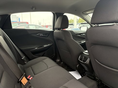 Used 2024 Chevrolet Malibu LT image 7