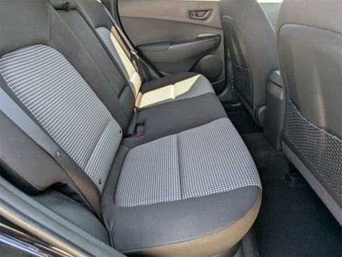 Certified 2021 Hyundai Kona SEL w/ Cargo Package image 18