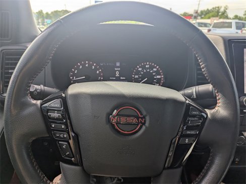 Used 2022 Nissan Frontier Pro-X image 30
