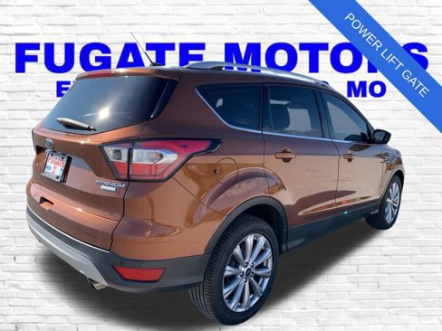 Used 2017 Ford Escape Titanium image 5