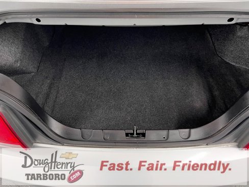 Used 2005 Ford Mustang Convertible image 32