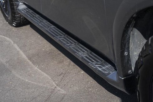 Used 2020 Nissan Armada SV w/ Driver Package image 17