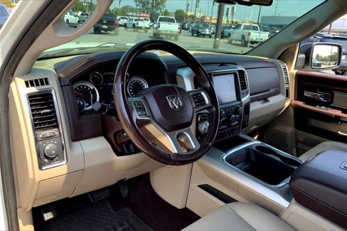 Used 2018 RAM 1500 Laramie w/ Convenience Group image 15