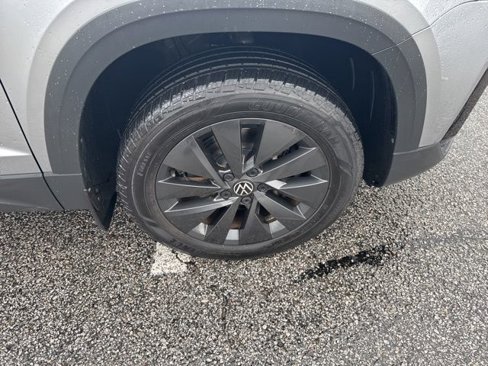 Certified 2023 Volkswagen Taos S image 13