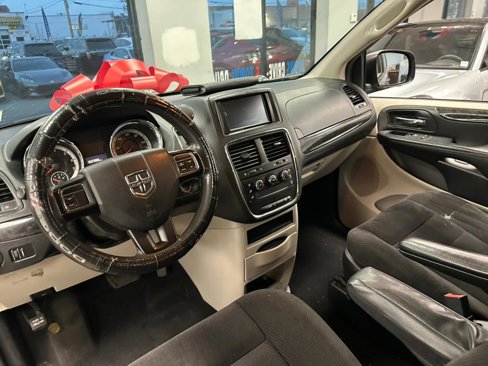 Used 2014 Dodge Grand Caravan American Value Package image 19