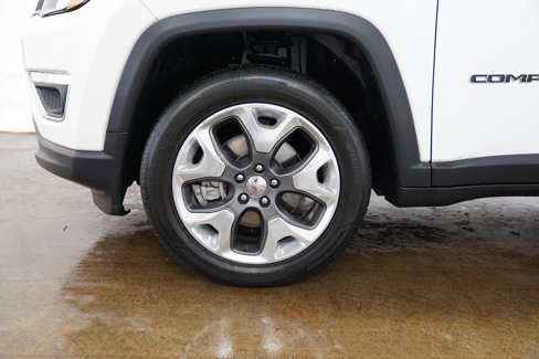 Used 2020 Jeep Compass Limited image 15