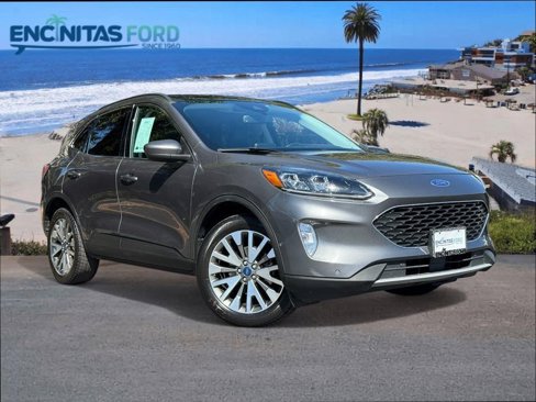Used 2021 Ford Escape Titanium image 1