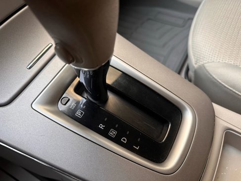 Used 2014 Nissan Sentra S image 12