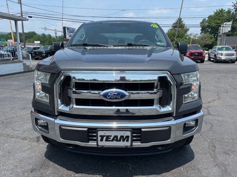 Used 2015 Ford F150 XLT image 2