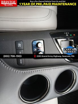 Used 2017 Toyota Avalon Limited image 27