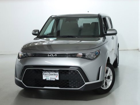 Used 2024 Kia Soul LX w/ Option Group 015 image 3