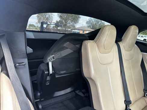 Used 2016 Tesla Model S P90D image 26